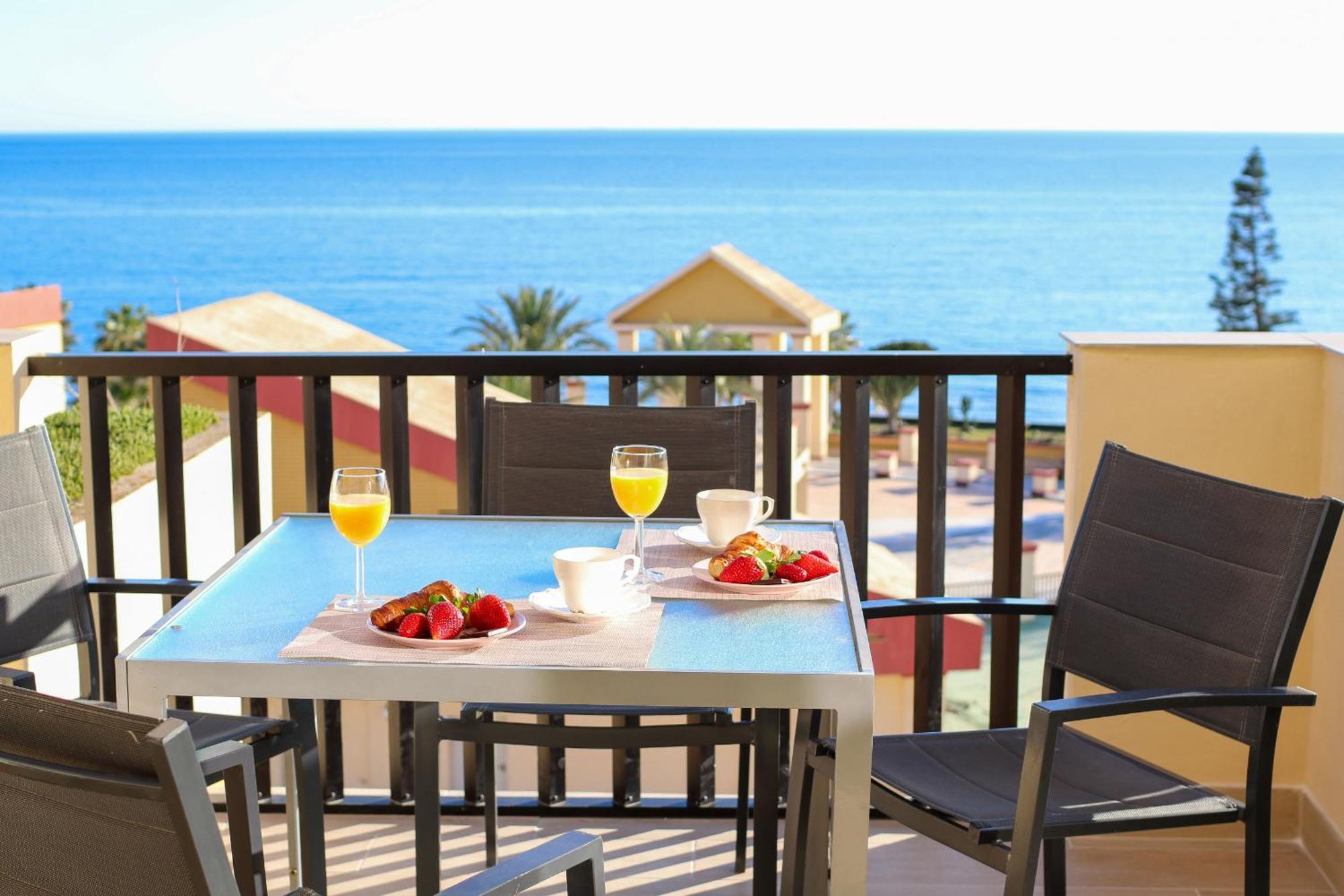 Apartament Romana Playa By The *