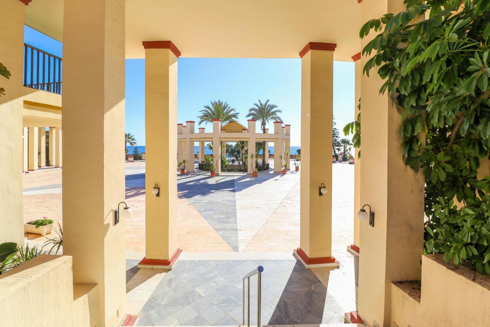 Apartament Romana Playa By The *